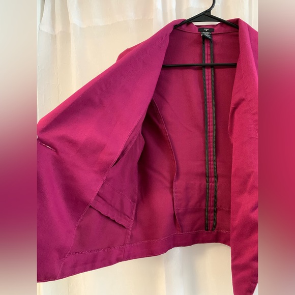 Magenta Blazer - Picture 4 of 8